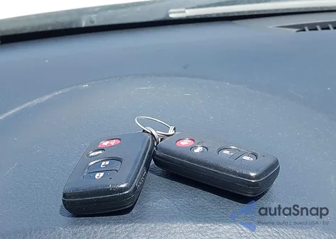 2011 Toyota Avalon Limited z USA, uszkodzony, nr VIN 4T1BK3DB9BU427166